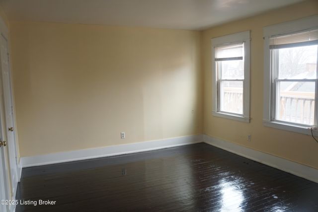 226 W Burnett Ave B, Louisville, KY 40208