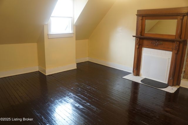 226 W Burnett Ave B, Louisville, KY 40208