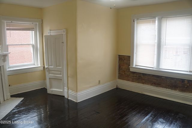 226 W Burnett Ave B, Louisville, KY 40208