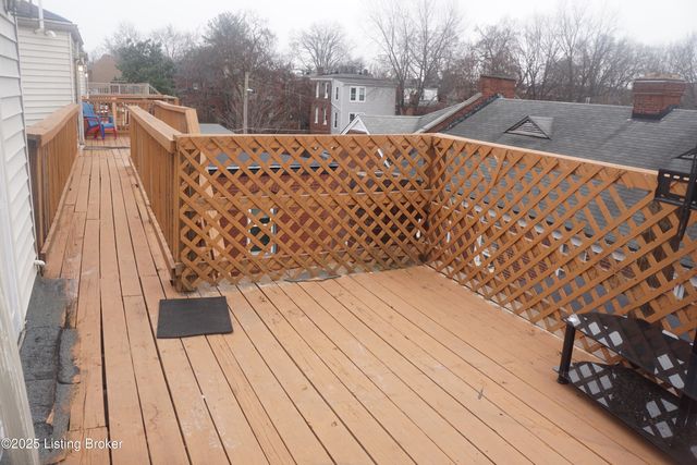 226 W Burnett Ave B, Louisville, KY 40208