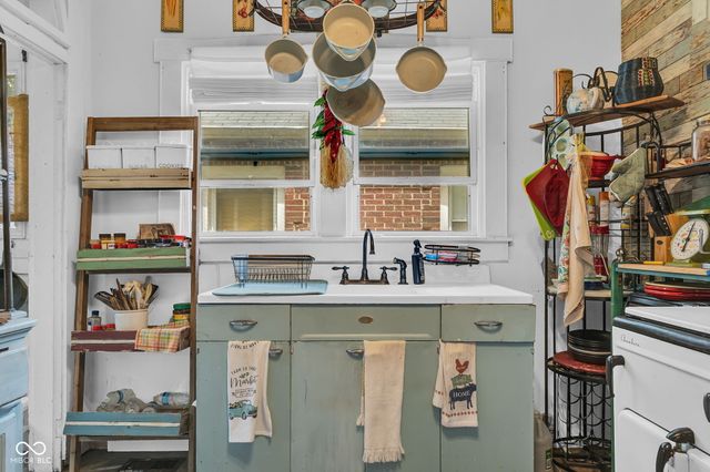 3684 Birchwood Avenue, Indianapolis, IN 46205