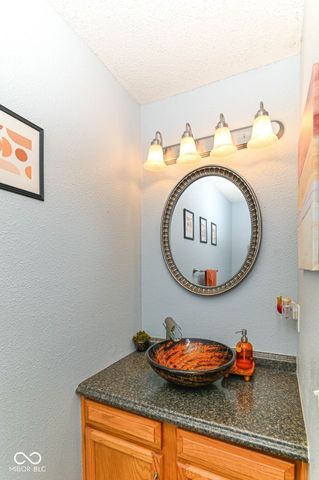 15289 Ten Point Drive, Noblesville, IN 46060
