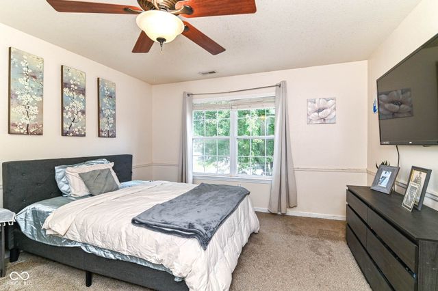15289 Ten Point Drive, Noblesville, IN 46060