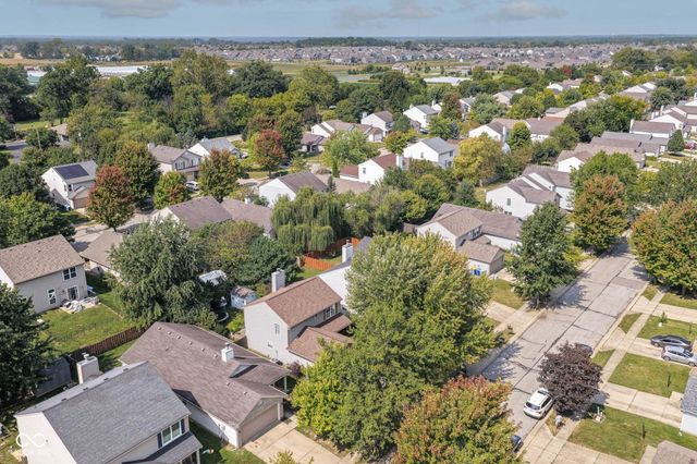 15289 Ten Point Drive, Noblesville, IN 46060