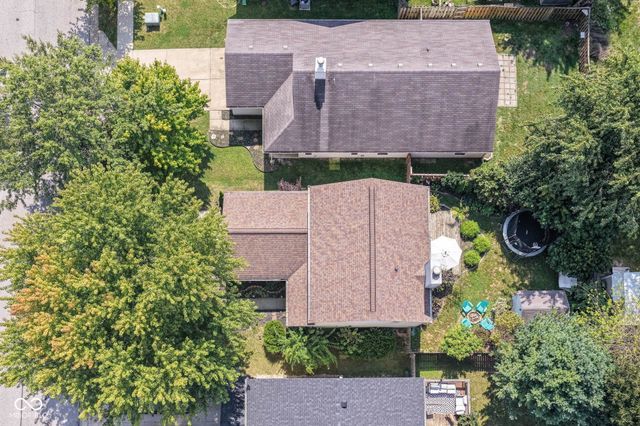 15289 Ten Point Drive, Noblesville, IN 46060