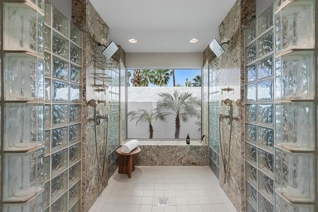 1190 S Calle De Maria, Palm Springs, CA 92264