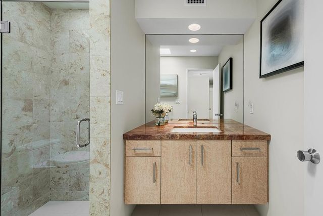 1190 S Calle De Maria, Palm Springs, CA 92264