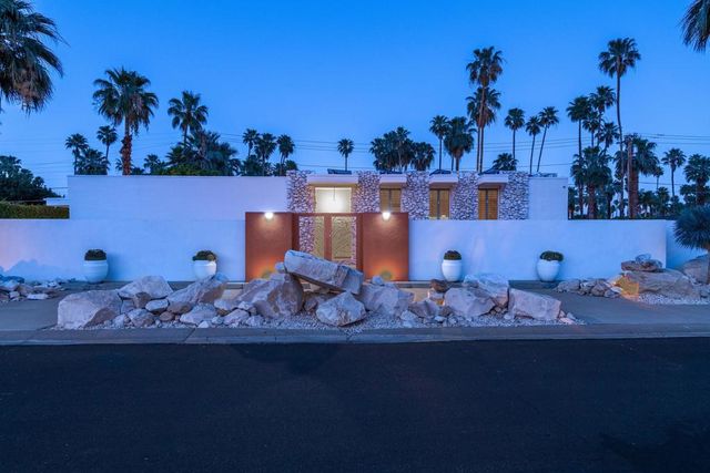 1190 S Calle De Maria, Palm Springs, CA 92264