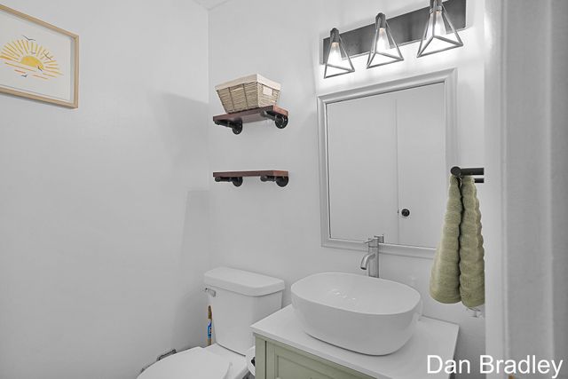 2506 James Avenue, Muskegon Twp, MI 49442