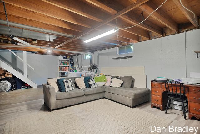 2506 James Avenue, Muskegon Twp, MI 49442