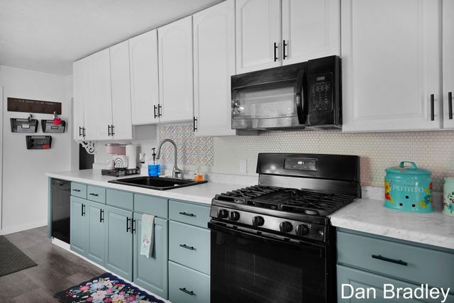2506 James Avenue, Muskegon Twp, MI 49442
