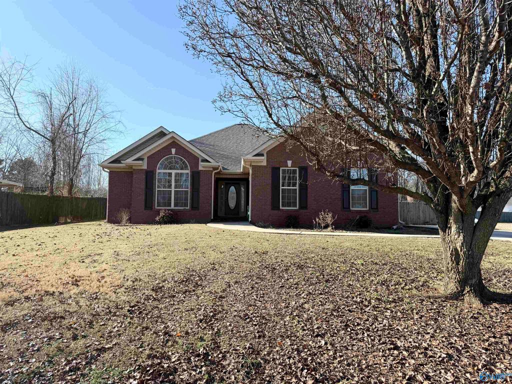 230 Bonaire Drive, Huntsville, AL 35811