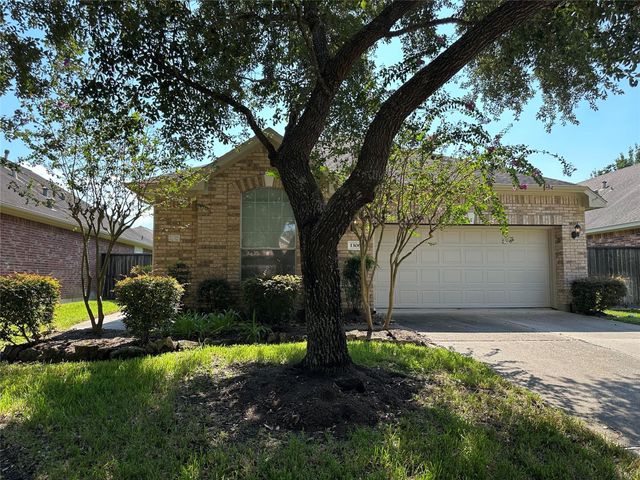 1306 Modena Drive, Pearland, TX 77581