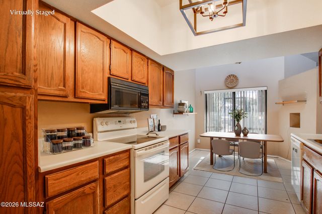 5231 N 1st Avenue, Tucson, AZ 85718