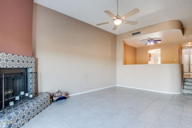 5231 N 1st Avenue, Tucson, AZ 85718