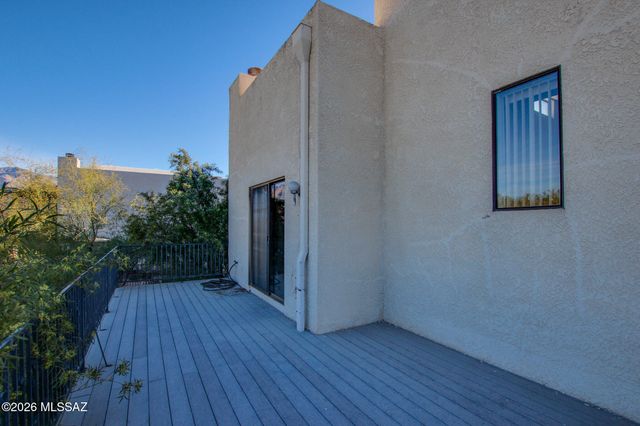 5231 N 1st Avenue, Tucson, AZ 85718