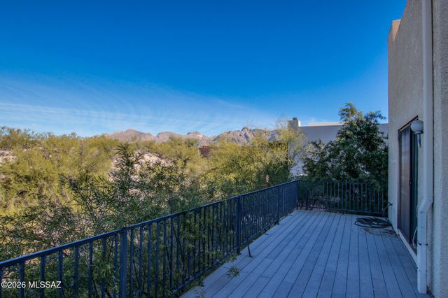 5231 N 1st Avenue, Tucson, AZ 85718