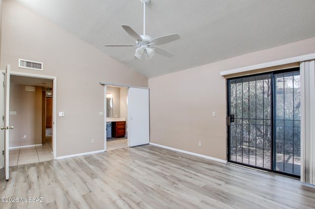 5231 N 1st Avenue, Tucson, AZ 85718