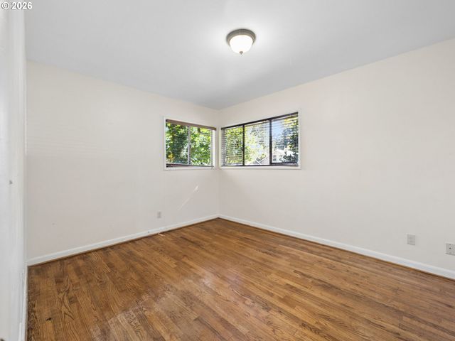 3673 MAPLETON Dr, West Linn, OR 97068