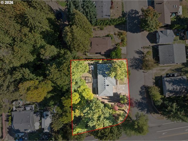 3673 MAPLETON Dr, West Linn, OR 97068