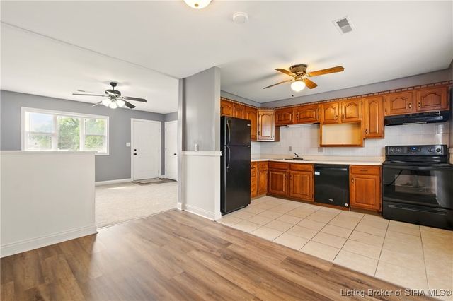 318 Villa Drive, Sellersburg, IN 47172