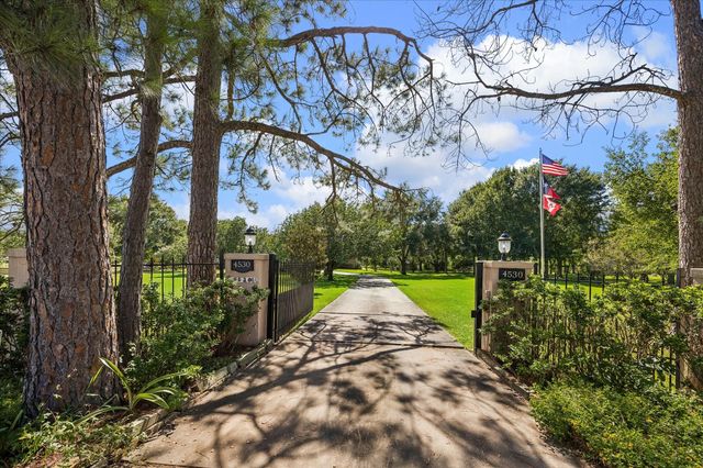 4530 Pool Hill Road, Brookshire, TX 77423
