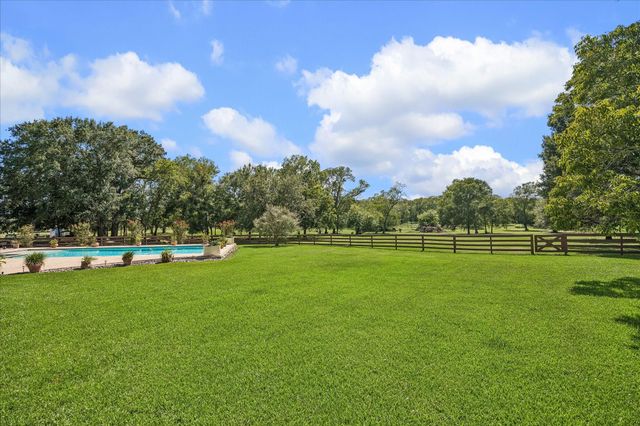 4530 Pool Hill Road, Brookshire, TX 77423