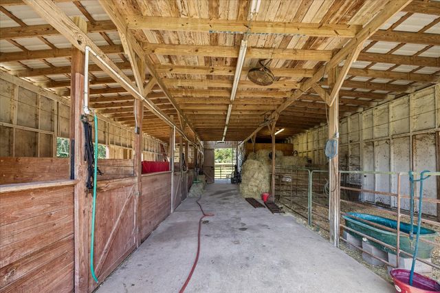 4530 Pool Hill Road, Brookshire, TX 77423