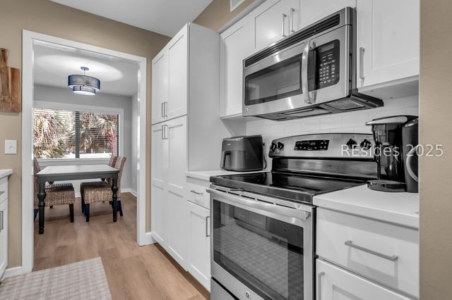 108 Lighthouse Rd Apt 2366, Hilton Head Island, SC 29928