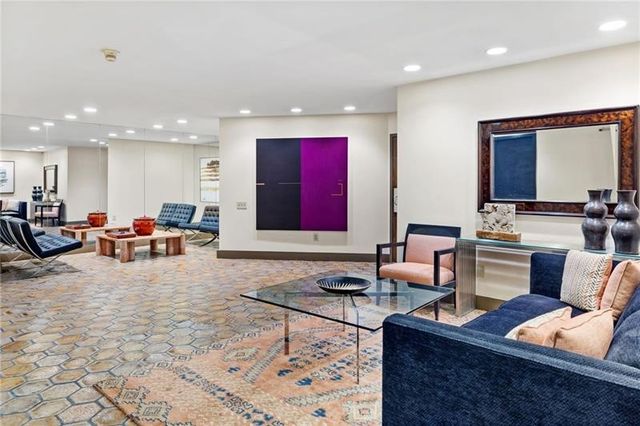 540 N Neville Street 603, Oakland, PA 15213