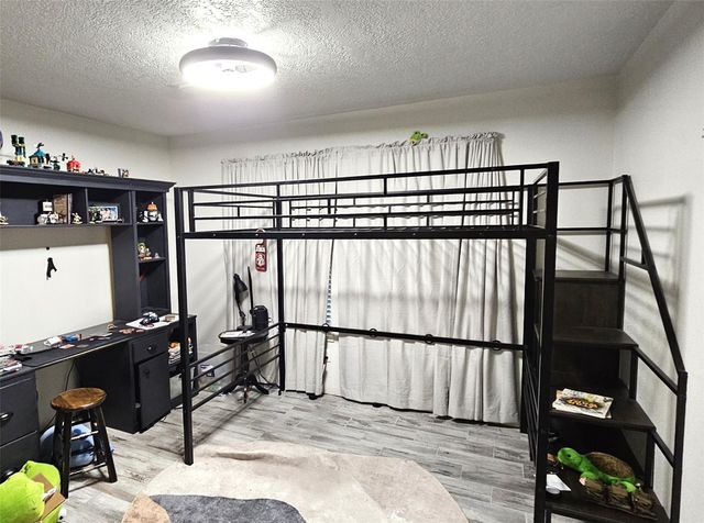 1319 E Main Street, Humble, TX 77338