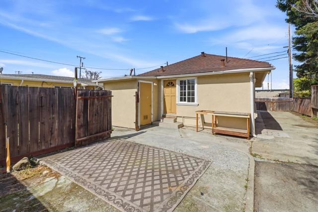 1560 165th, San Leandro, CA 94578