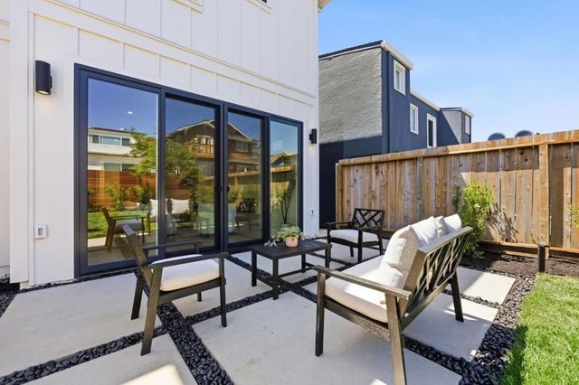 2753 Mathews Street, Berkeley, CA 94702