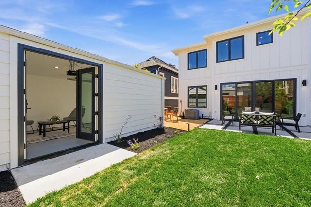2753 Mathews Street, Berkeley, CA 94702