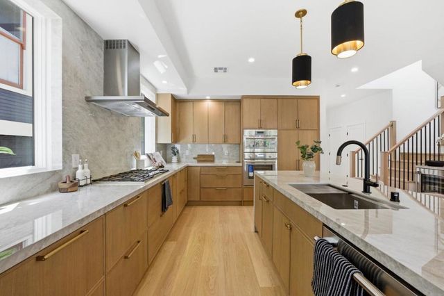 2753 Mathews Street, Berkeley, CA 94702