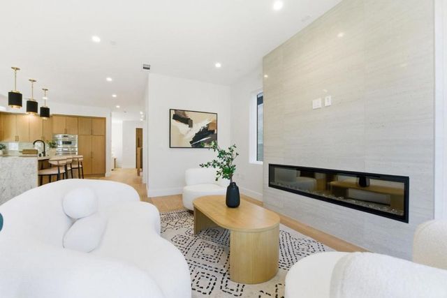 2753 Mathews Street, Berkeley, CA 94702