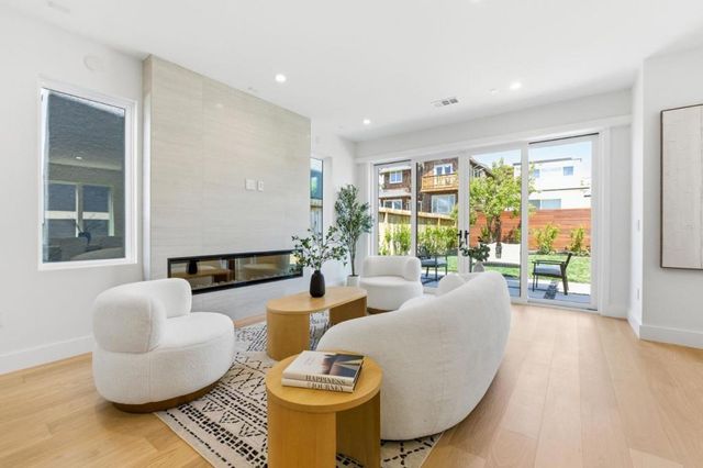 2753 Mathews Street, Berkeley, CA 94702