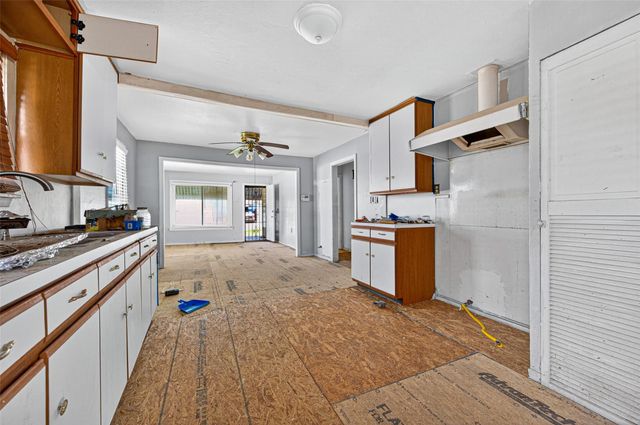 3638 Nathaniel Brown St, Houston, TX 77021