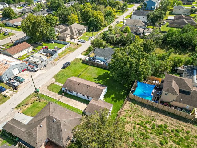 3638 Nathaniel Brown St, Houston, TX 77021