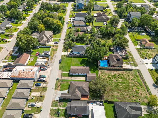 3638 Nathaniel Brown St, Houston, TX 77021