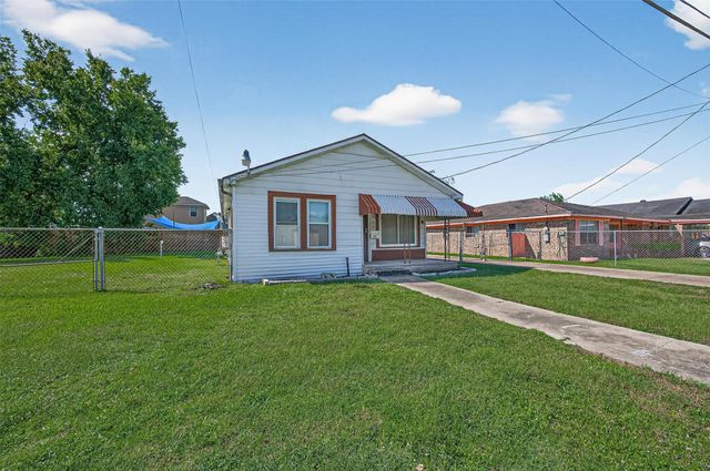 3638 Nathaniel Brown St, Houston, TX 77021