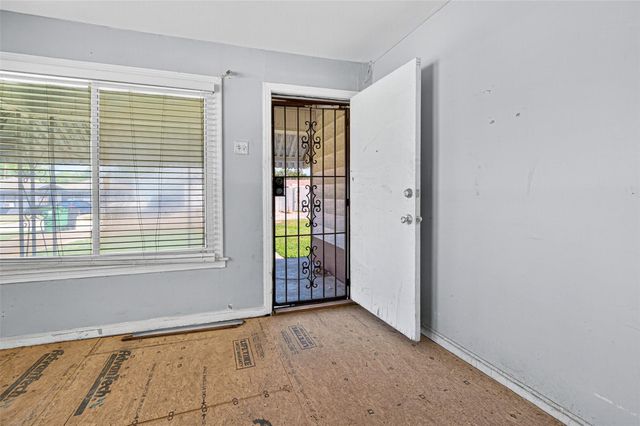 3638 Nathaniel Brown St, Houston, TX 77021