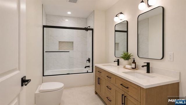 4 Atkins Court, Clifton, NJ 07013