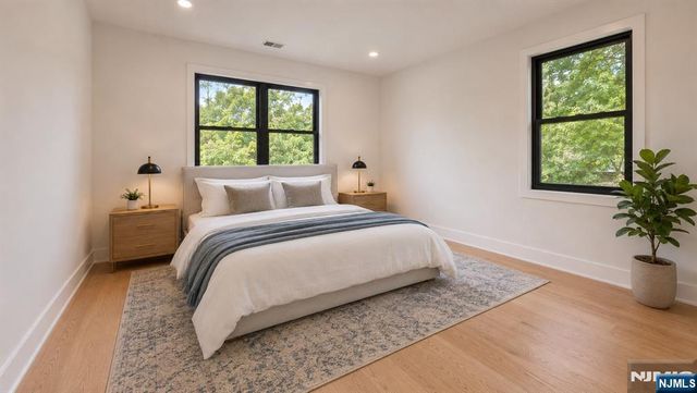 4 Atkins Court, Clifton, NJ 07013