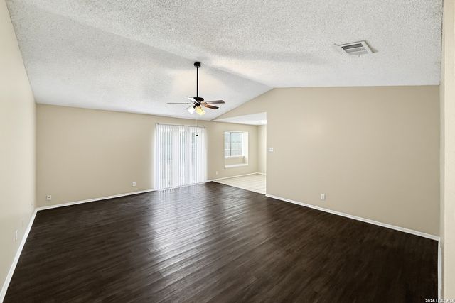 9806 Broad Forest St, San Antonio, TX 78250