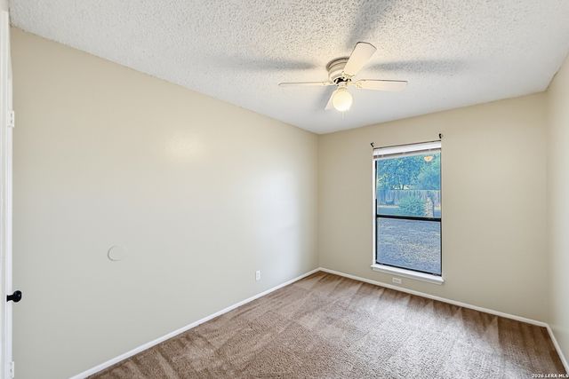 9806 Broad Forest St, San Antonio, TX 78250