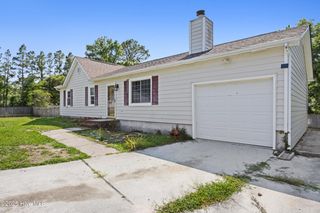 608 Calabash Drive, Hubert, NC 28539