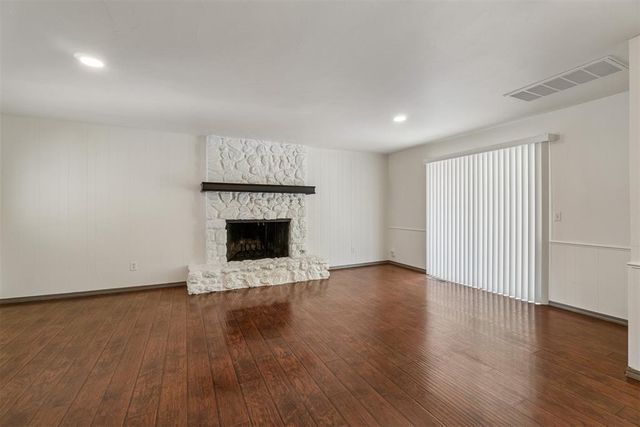 2709 Trail Creek Road, Edmond, OK 73012