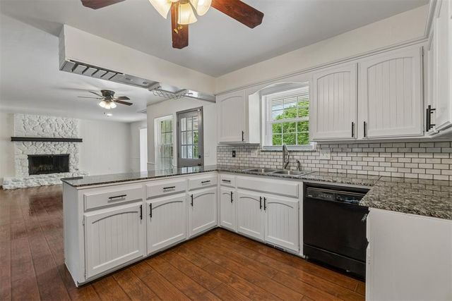 2709 Trail Creek Road, Edmond, OK 73012