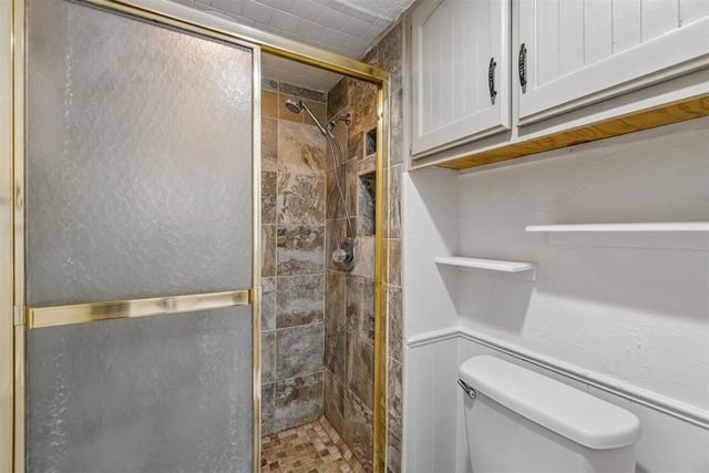 2709 Trail Creek Road, Edmond, OK 73012